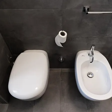 Elegante Bilocale In De Angeli - Piazzale Siena Apartmán