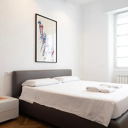 Elegante Bilocale In De Angeli - Piazzale Siena Apartment